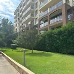 Διαμέρισμα Golden Line *