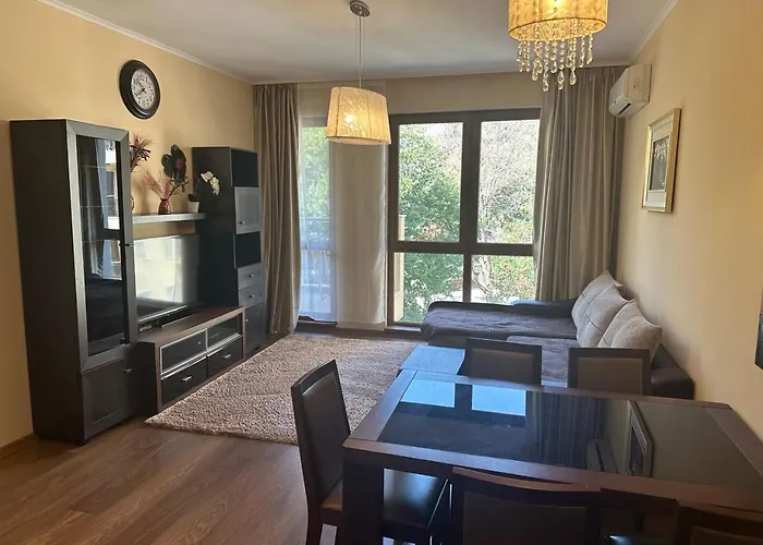 Golden Line * 瓦爾納